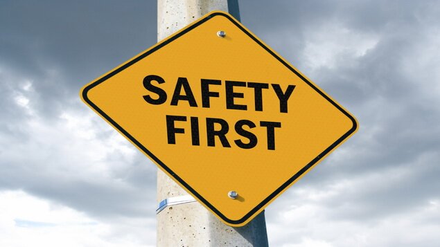 istock_safety-first-sign istock_safety-first-sign
